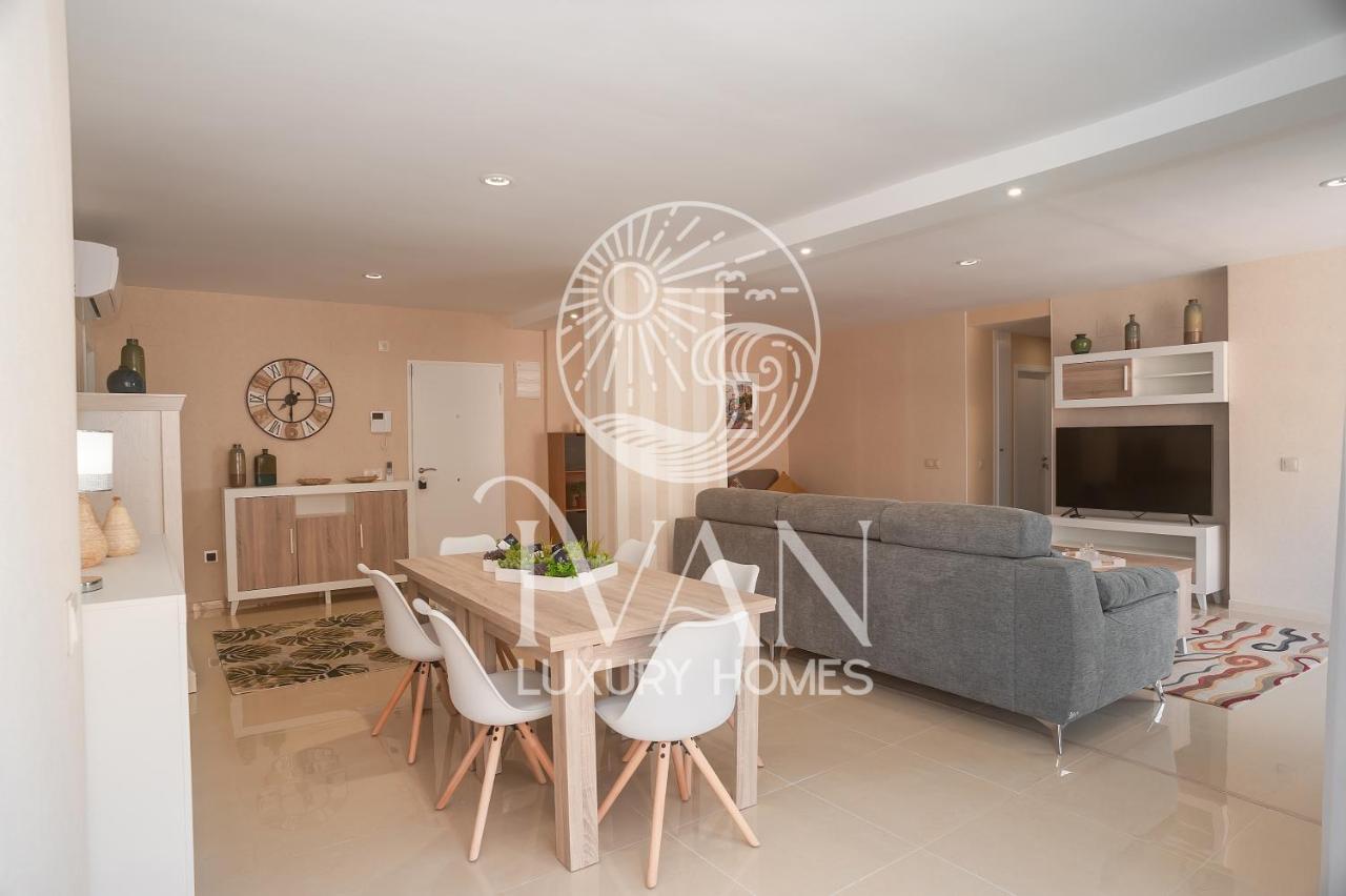 Casa Nala Ivan Luxury Homes 6ªpta Norte 1ªlinea オロペサ・デル・マール エクステリア 写真