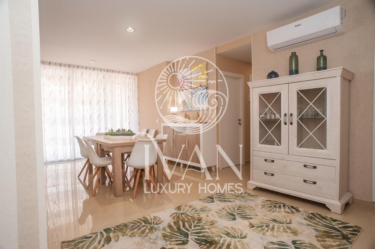 Casa Nala Ivan Luxury Homes 6ªpta Norte 1ªlinea オロペサ・デル・マール エクステリア 写真